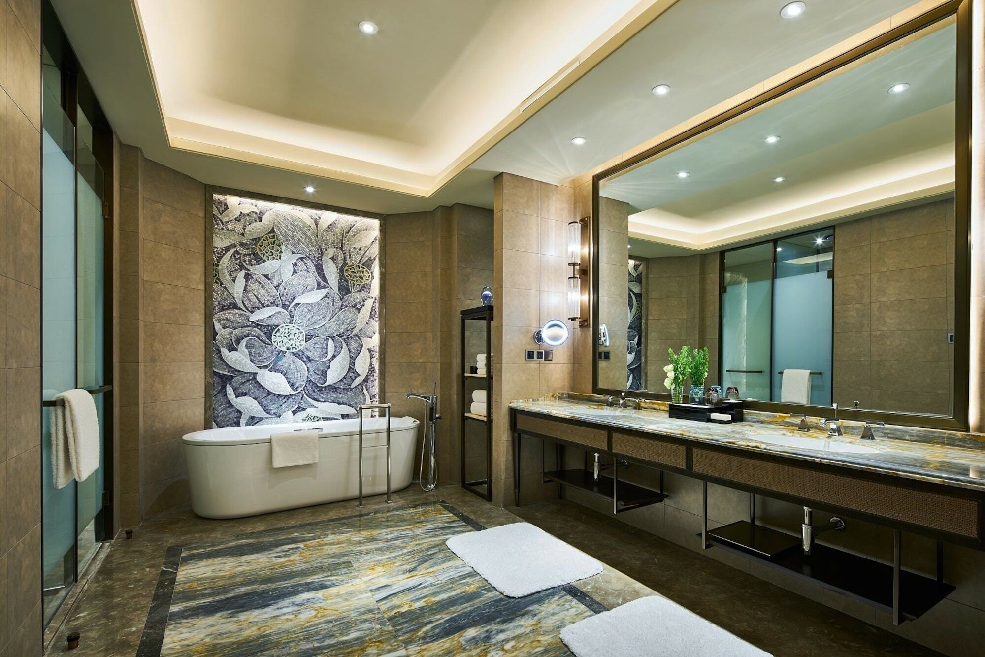 Wanda Realm Qingdao Movie Metropolis Hotel Exterior foto
