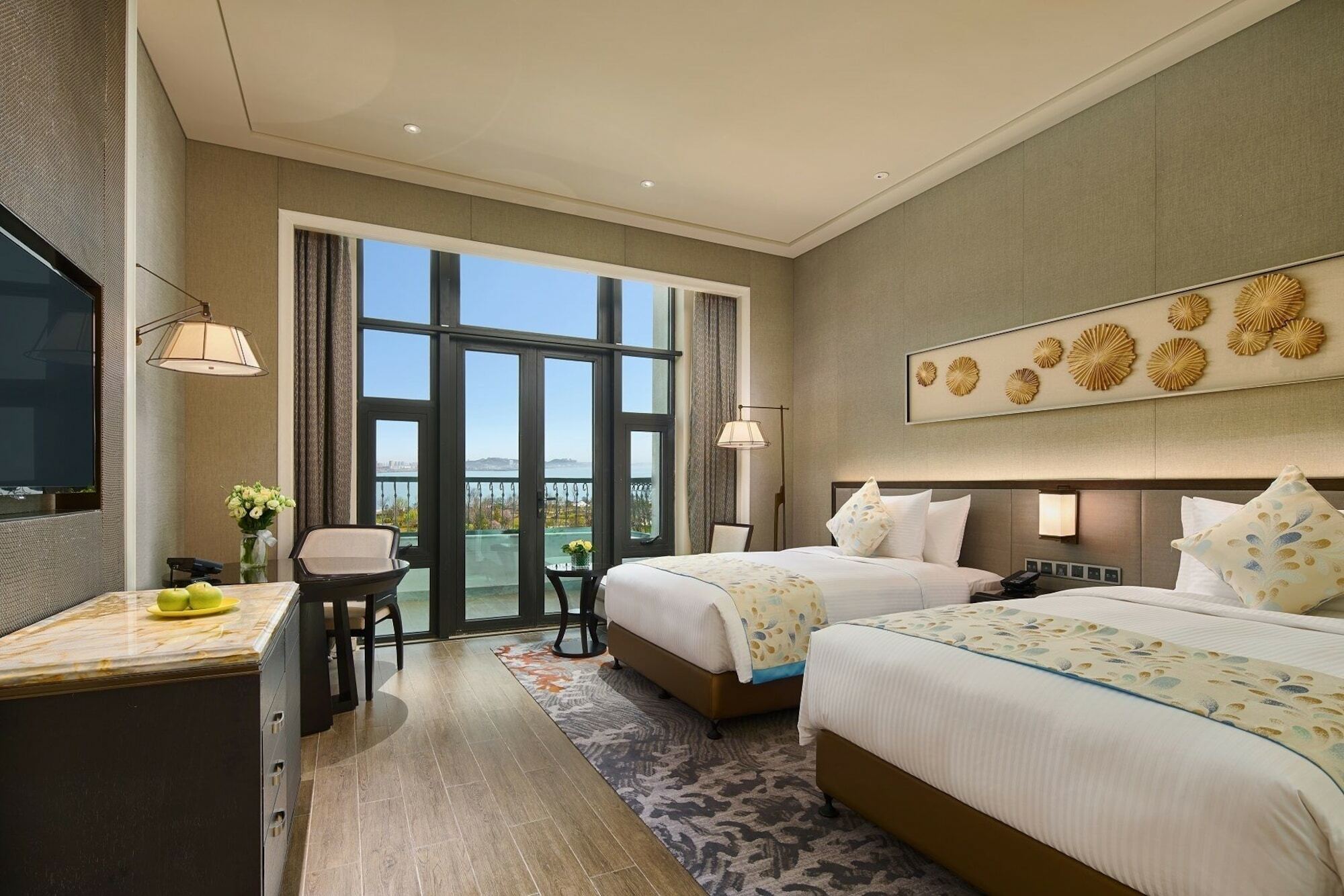 Wanda Realm Qingdao Movie Metropolis Hotel Exterior foto