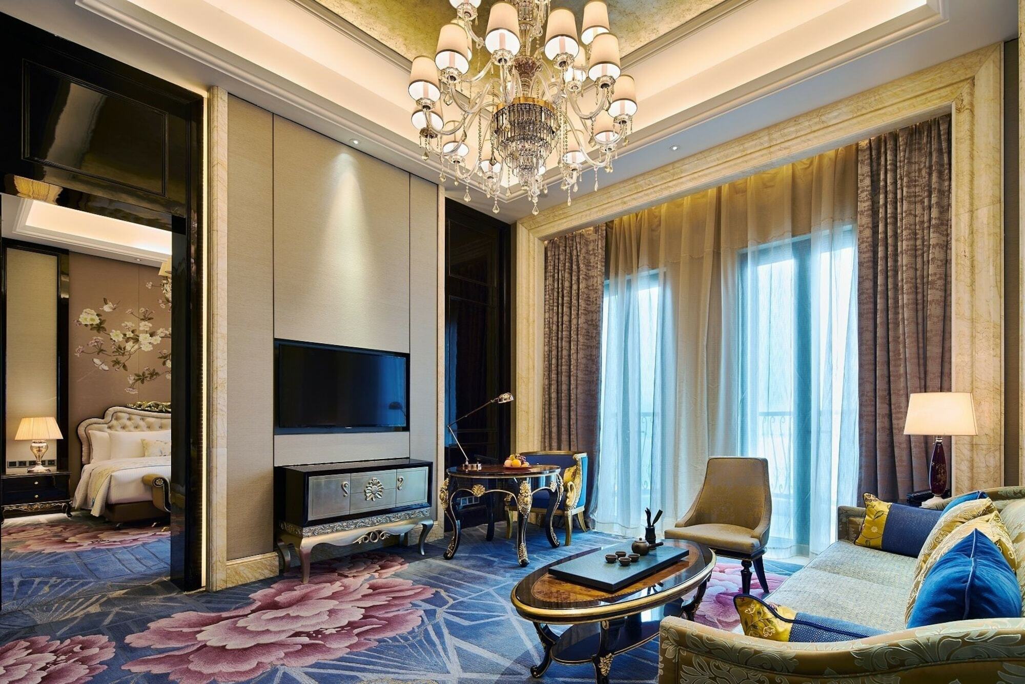 Wanda Realm Qingdao Movie Metropolis Hotel Exterior foto